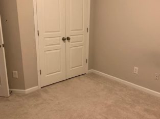 Looking for a female roommate only