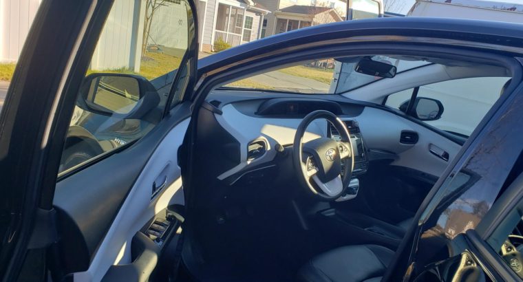 2017 Prius 2S car for sale – 27300 miles