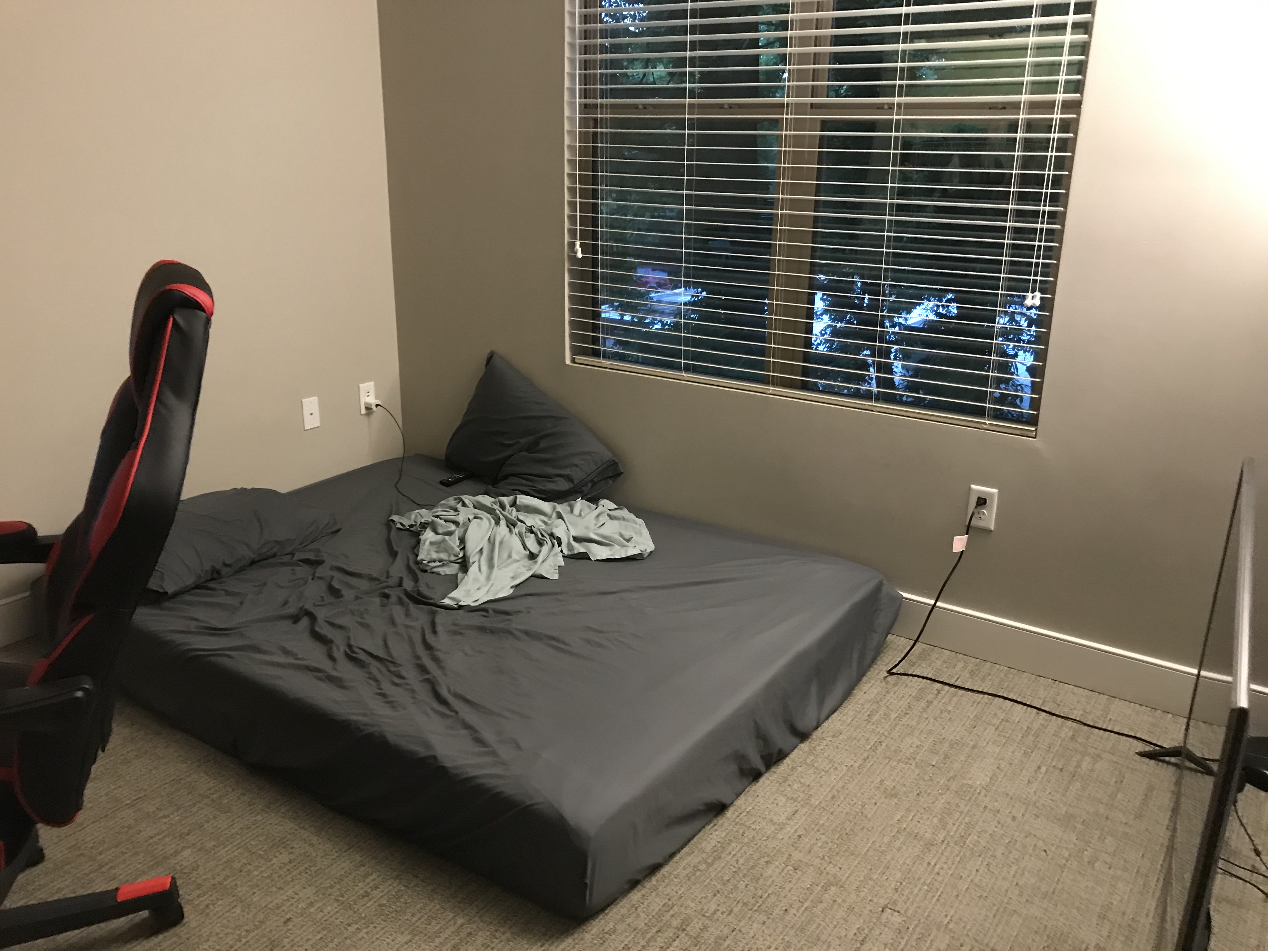 Single Room Available In Durham Downtown