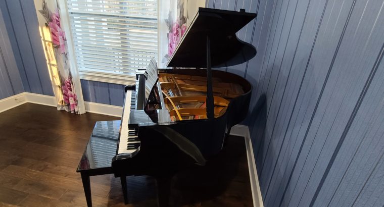 Grand piano for sale