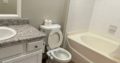 1Bed 1Bath available in 2B2B Apt – Female