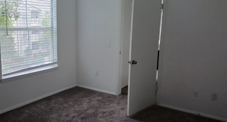 1 Room with attached bath in 2BHK in Cary, NC