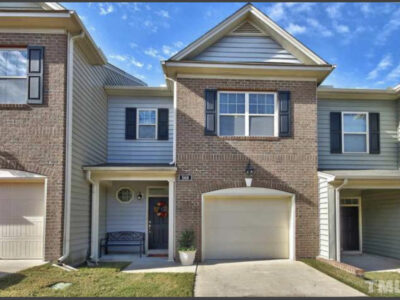 2bhk townhome or ind rooms in Cary for Rent