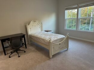 Room for rent in Morrisville