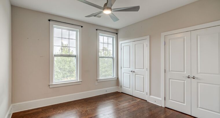 Spacious Bedroom With Attached Bathroom