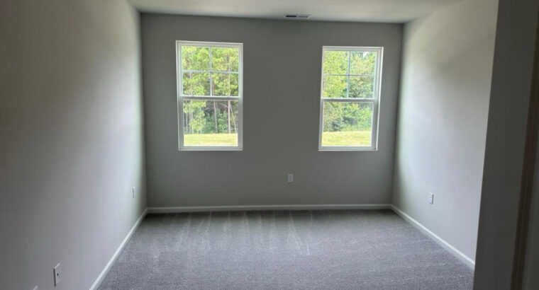 Private big size rooms available for rent- Raleigh